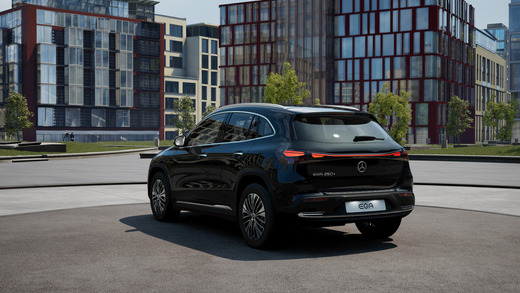 heti ajoon Mercedes-Benz EQA