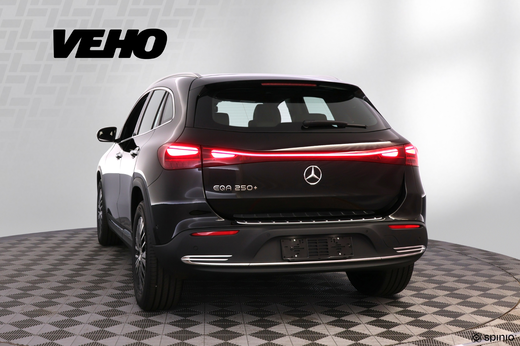 heti ajoon Mercedes-Benz EQA