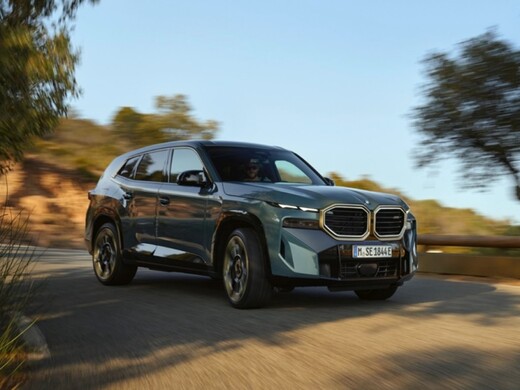 uusi BMW XM