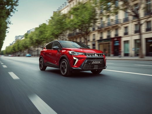 uusi Mitsubishi ASX