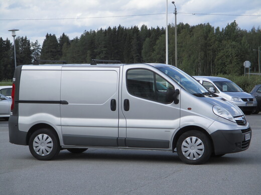 Opel Vivaro vaihtoauto