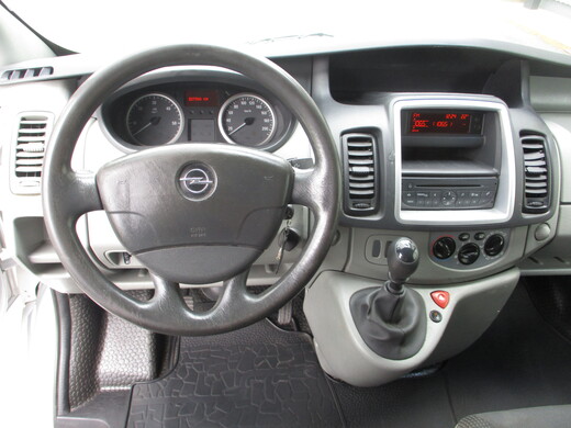 Opel Vivaro vaihtoauto