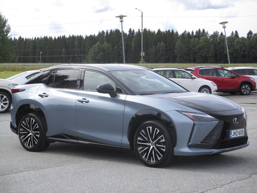Lexus RZ vaihtoauto