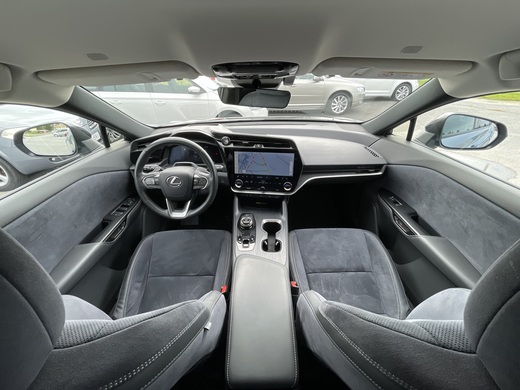 Lexus RZ vaihtoauto