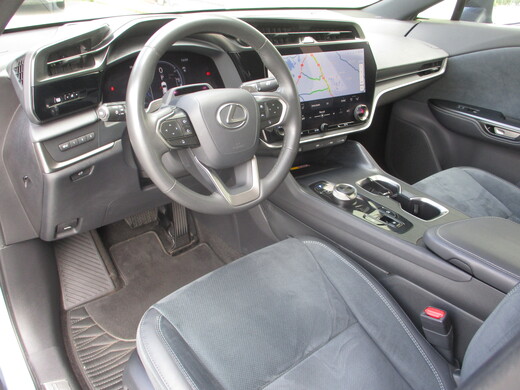 Lexus RZ vaihtoauto