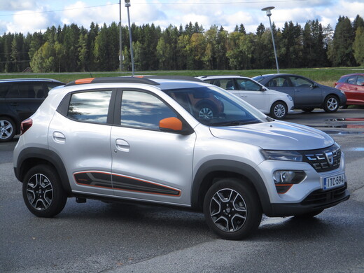 Dacia Spring vaihtoauto