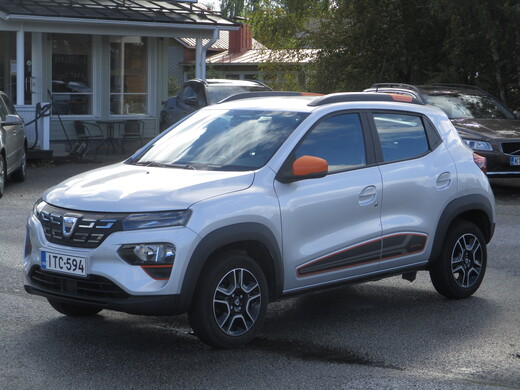 Dacia Spring vaihtoauto