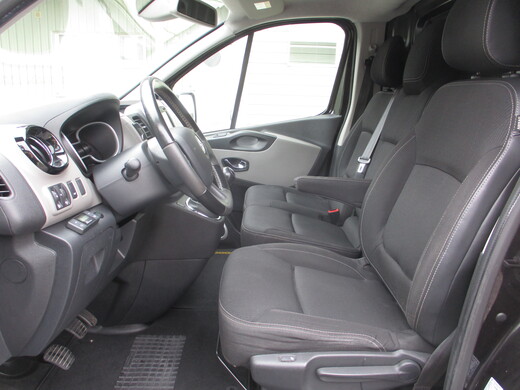 Renault Trafic vaihtoauto