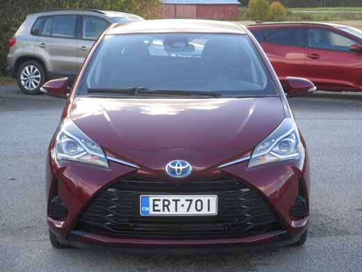 Toyota Yaris vaihtoauto