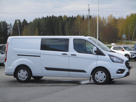 Ford Transit Connect vaihtoauto