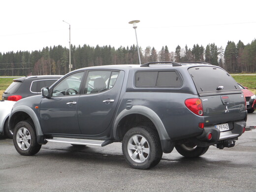Mitsubishi L200 vaihtoauto
