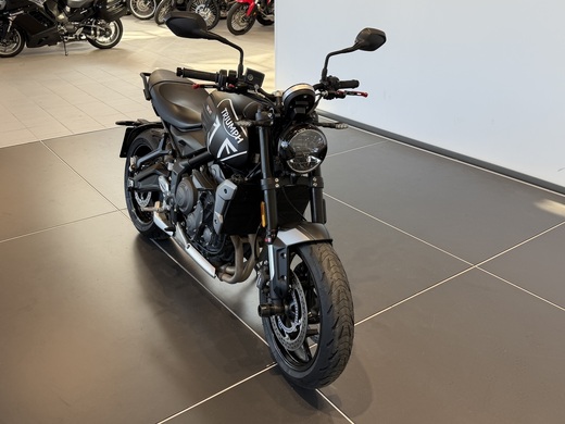 Triumph TR vaihtoauto