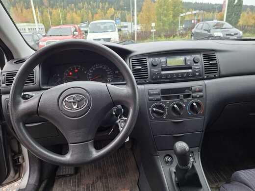 Toyota Corolla vaihtoauto