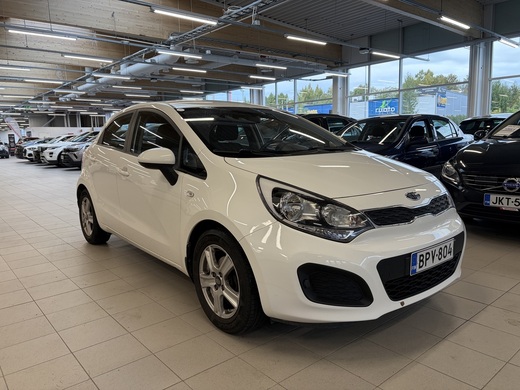 Kia Rio vaihtoauto