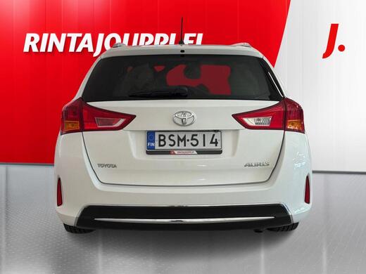 Toyota Auris vaihtoauto