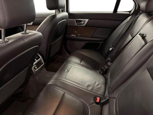 Jaguar XF vaihtoauto