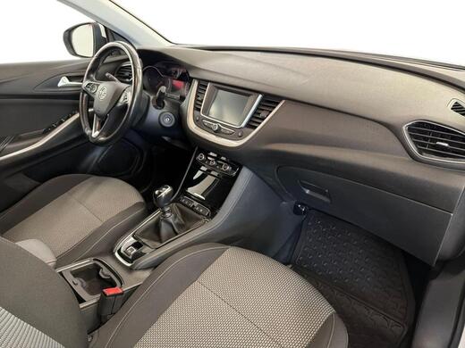 Opel Grandland X vaihtoauto