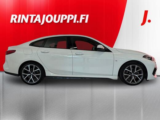BMW 218 vaihtoauto