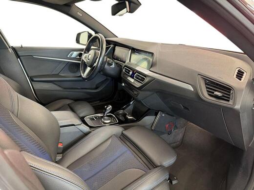 BMW 218 vaihtoauto