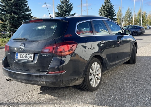 Opel Astra vaihtoauto