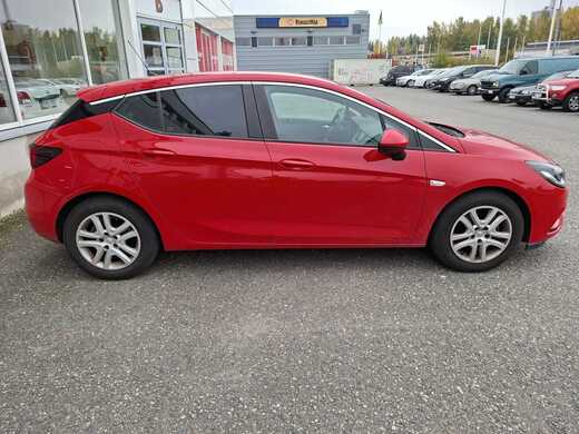 Opel Astra vaihtoauto