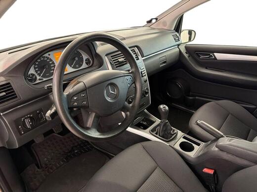 Mercedes-Benz B vaihtoauto