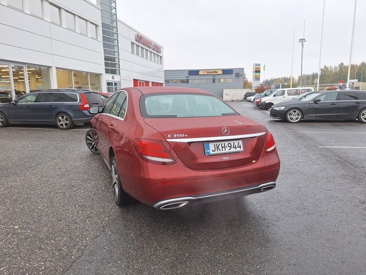 Mercedes-Benz E vaihtoauto
