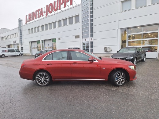 Mercedes-Benz E vaihtoauto