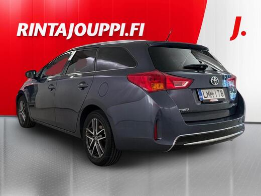 Toyota Auris vaihtoauto