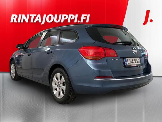 Opel Astra vaihtoauto
