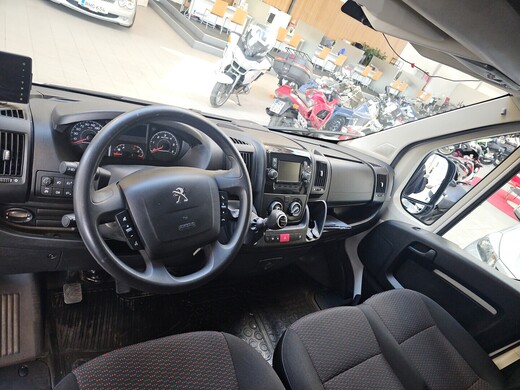 Peugeot Boxer vaihtoauto