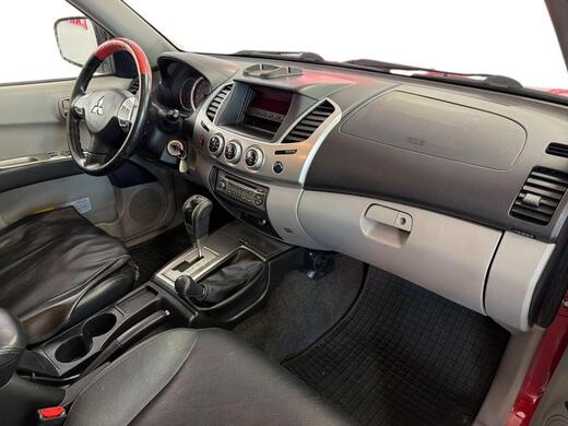 Mitsubishi L200 vaihtoauto