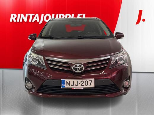 Toyota Avensis vaihtoauto