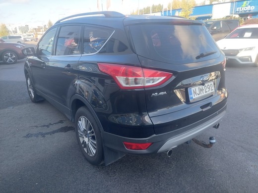 Ford Kuga vaihtoauto
