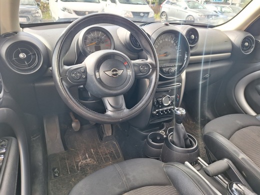 Mini Cooper vaihtoauto