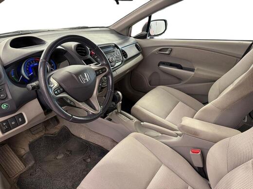Honda Insight vaihtoauto
