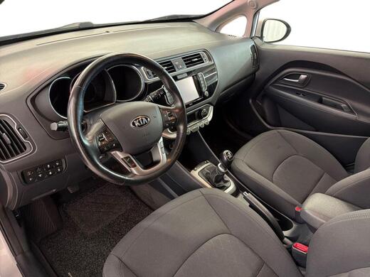 Kia Rio vaihtoauto