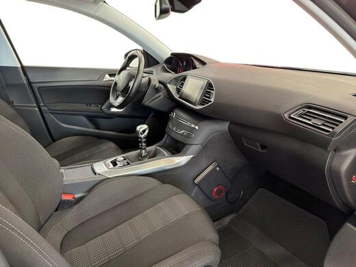 Peugeot 308 vaihtoauto