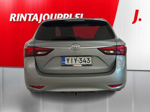 Toyota Avensis vaihtoauto