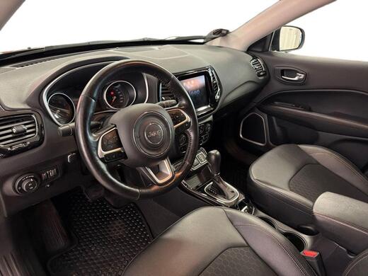 Jeep Compass vaihtoauto