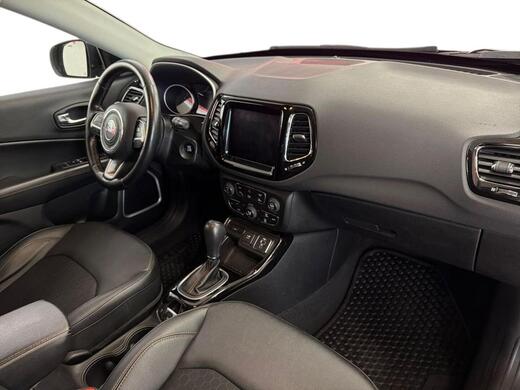 Jeep Compass vaihtoauto