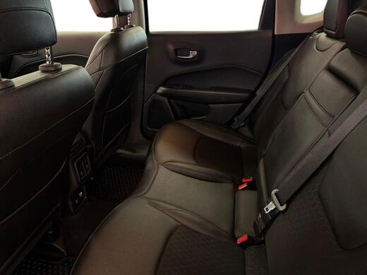 Jeep Compass vaihtoauto
