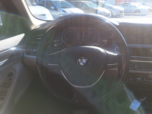 BMW 520 vaihtoauto