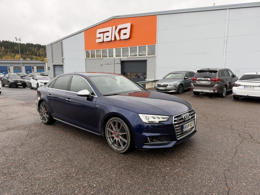 Audi S4 vaihtoauto