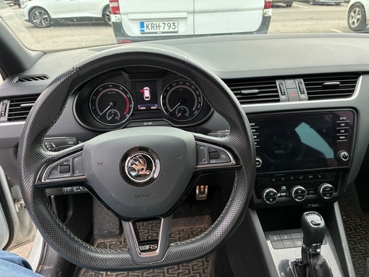 Skoda Octavia vaihtoauto