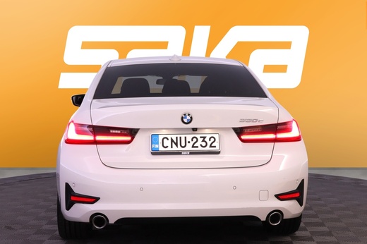 BMW 330 vaihtoauto