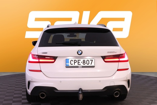 BMW 320 vaihtoauto