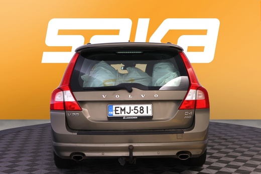 Volvo V70 vaihtoauto