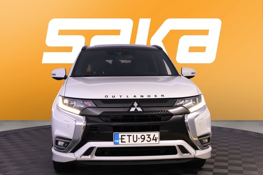 Mitsubishi Outlander PHEV vaihtoauto