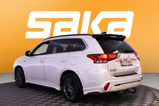 Mitsubishi Outlander PHEV vaihtoauto
